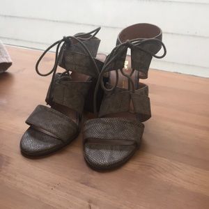 Chunky heel snakeskin sandal